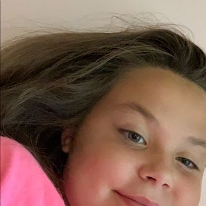 Meet your Posher, Ansley